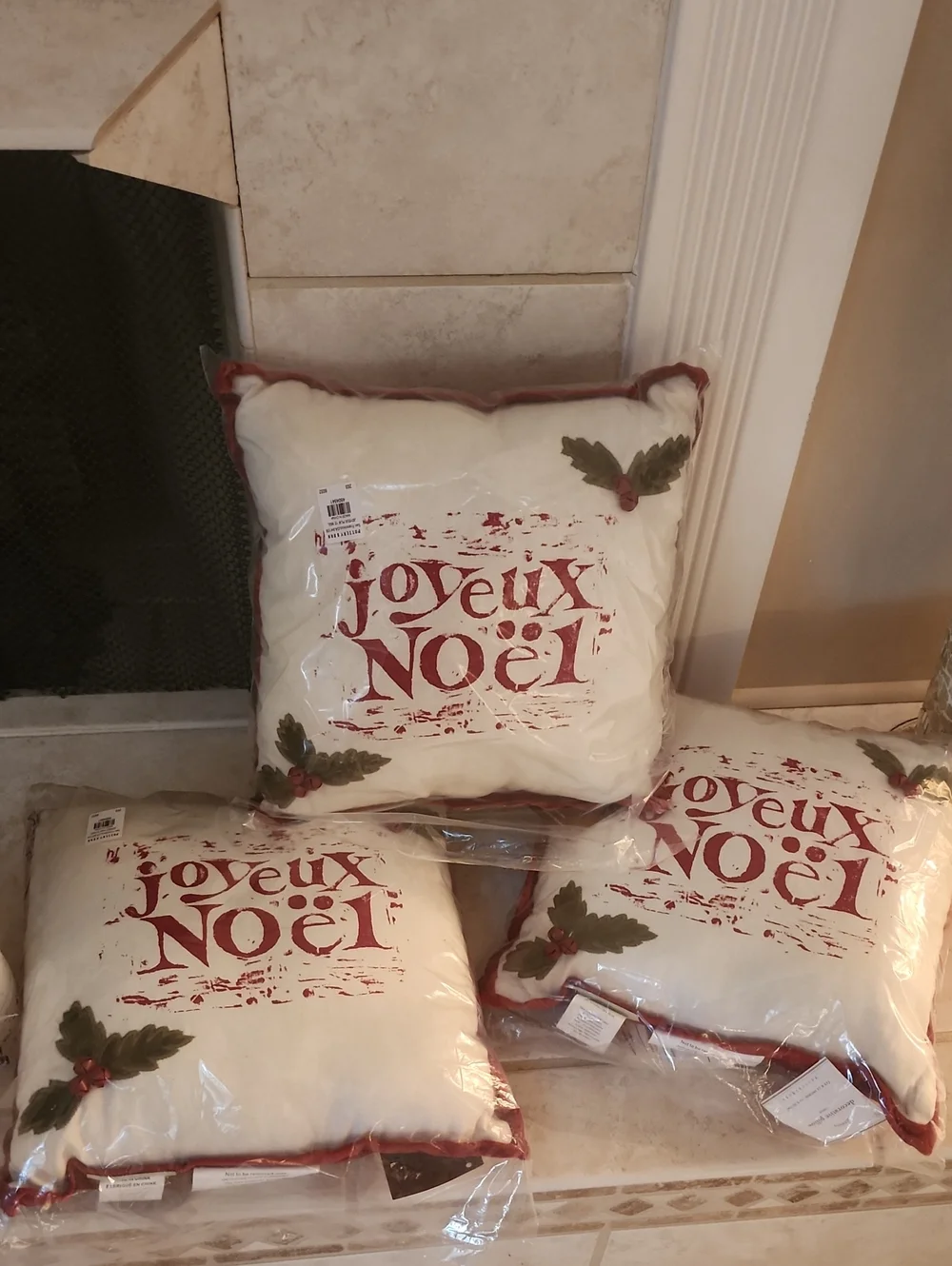 🎅 POTTERY BARN HOLIDAY PILLOWS 🎅